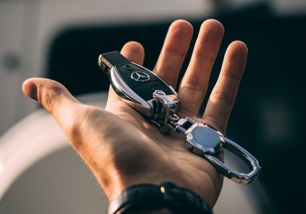 Jak negocjować najem pierwszego samochodu